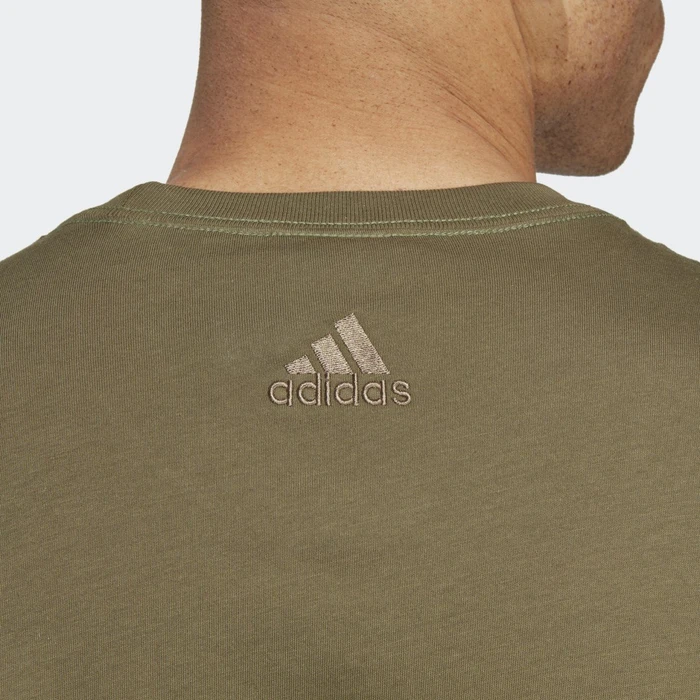 adidas Essentials Single Jersey Linear Embroidered Logo T-Shirt kurzarm olive strata (Herren)
