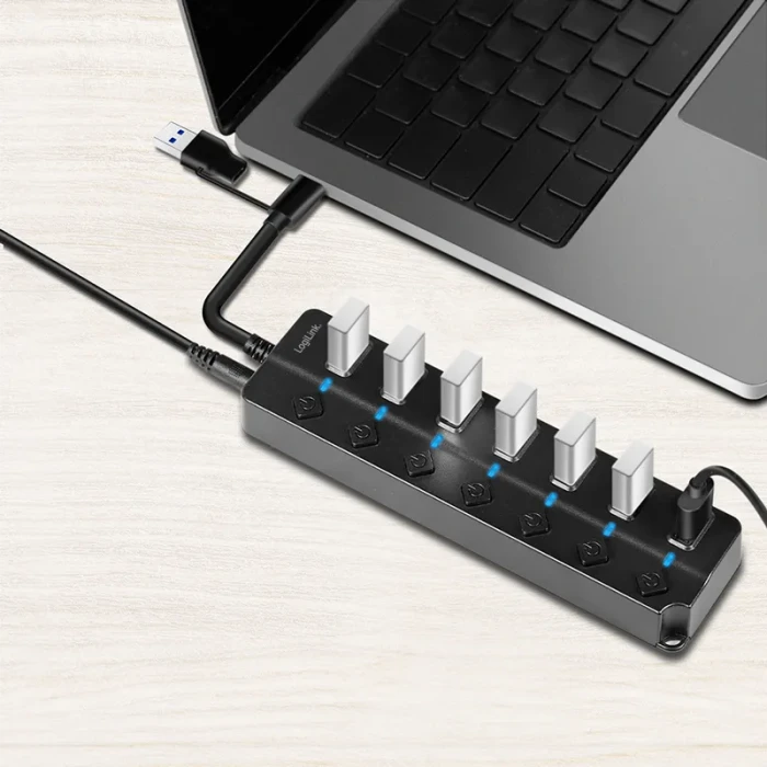 LogiLink USB 3.2 Gen1 Hub mit Ein-/Aus-Schalter, 7x USB-A 3.0, USB-C/USB-A 3.0 [Stecker]
