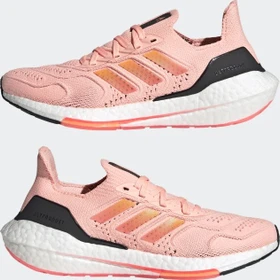 adidas Ultraboost 22 Heat.RDY light flash orange/flash orange/turbo (Damen)