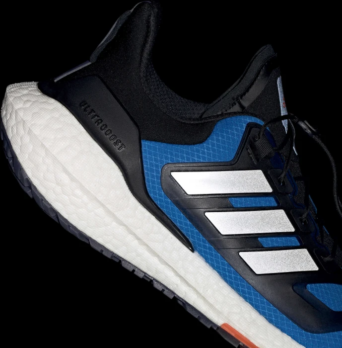 adidas Ultraboost 22 Cold.RDY 2.0 blue rush/cloud white/core black