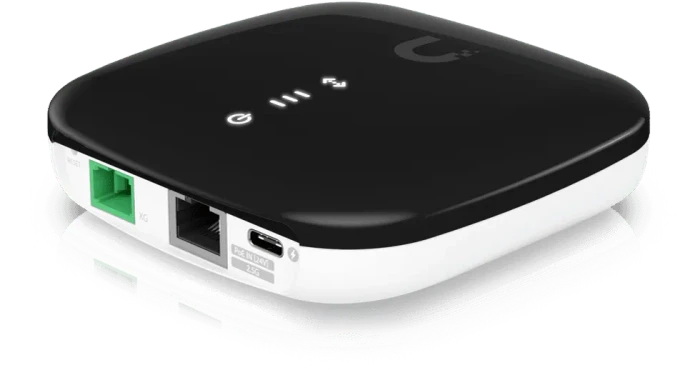 Ubiquiti UISP Fiber XG CPE, Optical Network Unit, 2.5G ONU, XG-PON SC-Simplex SM 20km, RJ-45
