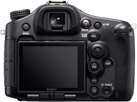 Sony Alpha 99 mit Objektiv Fremdhersteller
