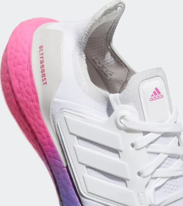 adidas Ultraboost 22 cloud white/team shock pink (Damen)