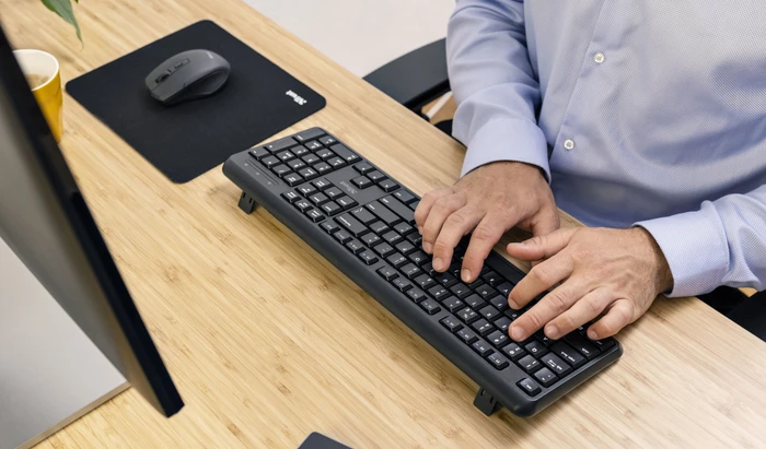 Trust TK-350 Silent Wireless Keyboard, schwarz, USB, DE