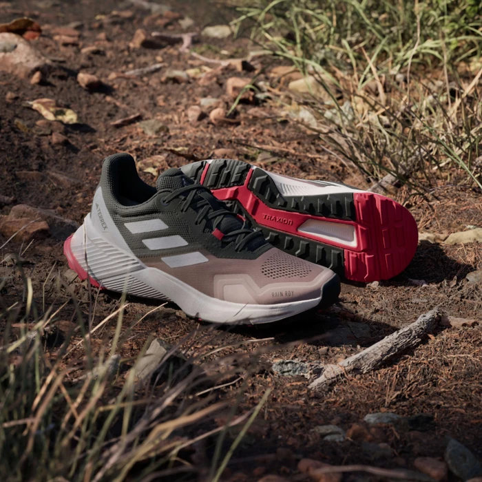adidas Terrex Soulstride Rain.RDY warm clay/putty mauve/pure ruby (Damen)