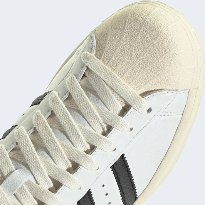 adidas Superstar Vintage core white/core black/cream white