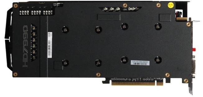 Club 3D Radeon HD 7990 [Tahiti XT], 2x 3GB GDDR5, 2x DVI, HDMI, 2x mDP