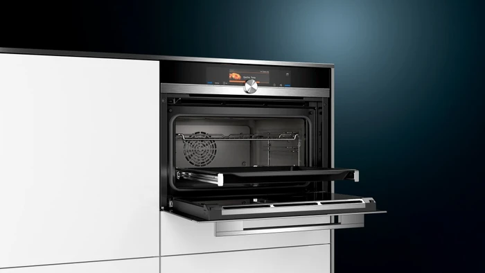 Siemens iQ700 CS658GRS7 Dampfbackofen