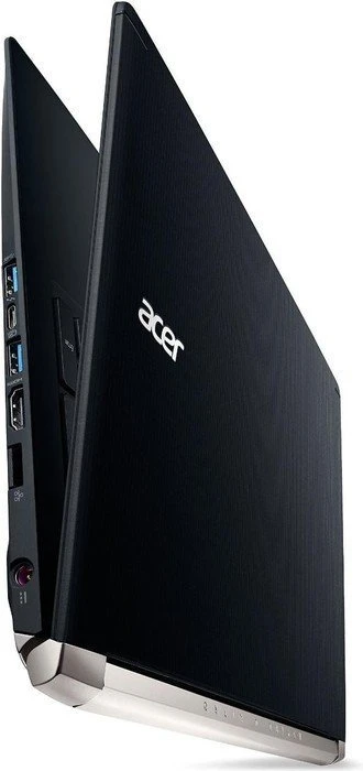 Acer Aspire V15 Nitro BE VN7-572G-5049, Core i5-6200U, 8GB RAM, 500GB HDD, DE