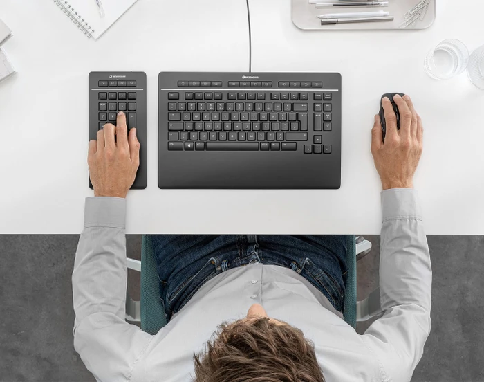 3Dconnexion Keyboard Pro with Numpad, USB/Bluetooth, FR
