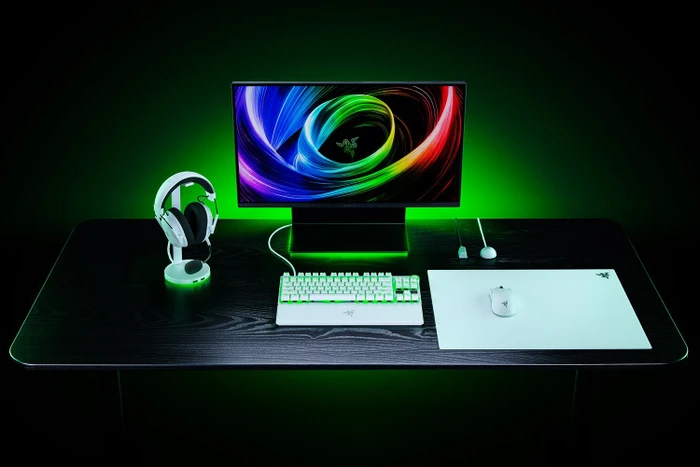 Razer Atlas Pro Gaming-Mauspad aus gehärtetem Glas, 500x400mm, 1.9mm dick, weiß