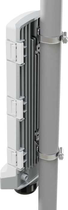 MikroTik Cloud Smart Switch CSS606, GPERx6 Outdoor Polemount 10G Smart Switch, 3x RJ-45, 3x SFP+, 150W PoE++ PD