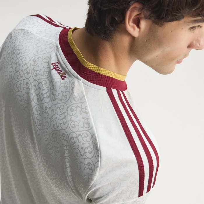 adidas FIFA WM 2026 Spanien Authentic Heimtrikot kurzarm off white (Herren)