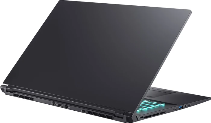 Clevo PC70DR, Core i7-10870H, 32GB RAM, 512GB SSD, GeForce RTX 3070, DE
