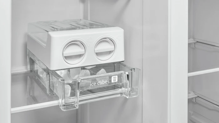 Siemens iQ300 KA93NVIFP Side-by-Side