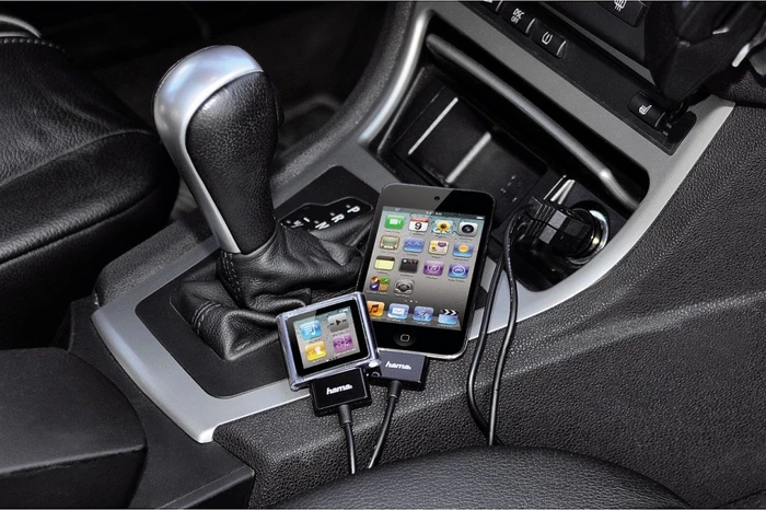 Hama Dual Piccolino Kfz-Ladekabel für Apple iPhone/iPod
