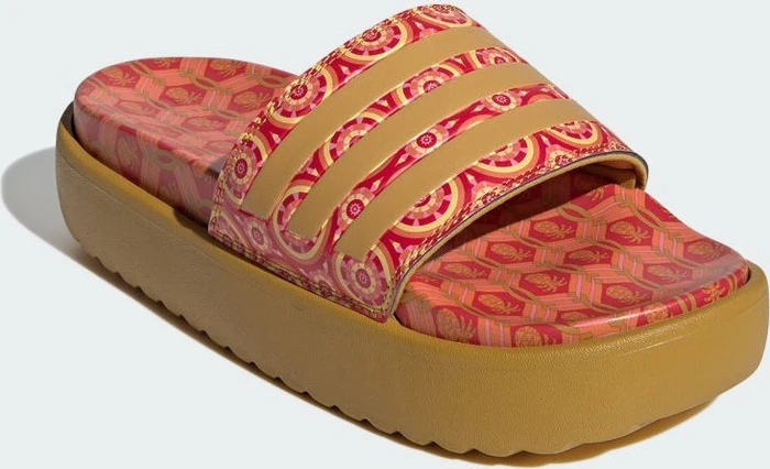 adidas Platform Adilette victory gold/tomato (Damen)