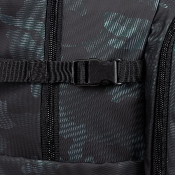 RivaCase 7661 Sherwood ECO 17.3" Laptop-Rucksack, navy camo