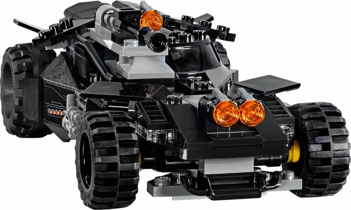 LEGO DC Universe Super Heroes - Flying Fox: Batmobil-Attacke aus der Luft