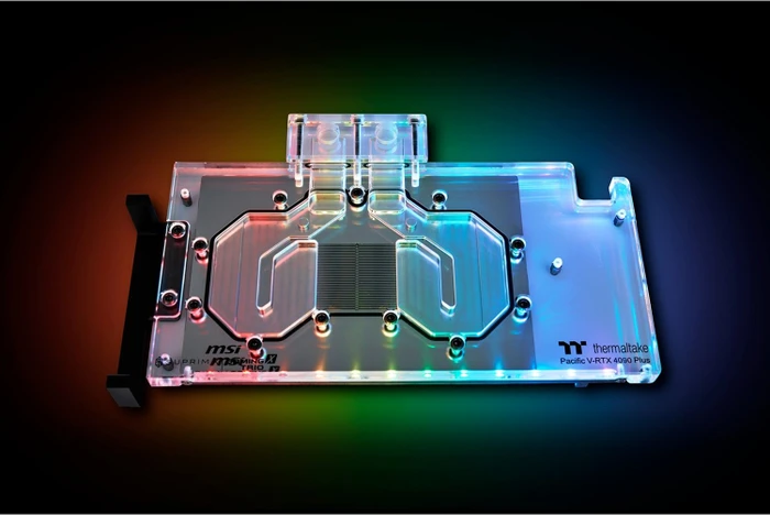 Thermaltake Pacific V-RTX 4090 Plus MSI Gaming X TRIO & SUPRIM X GPU Block mit Backplate
