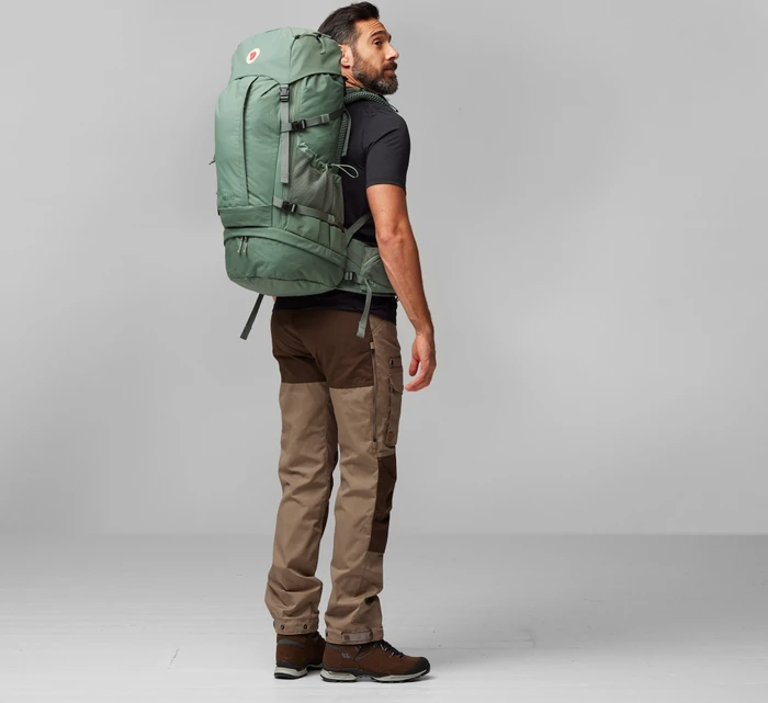 Fjällräven Abisko Trek 48 M/L patina green