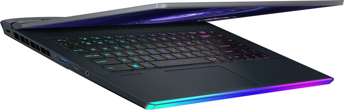 MSI GE66 Raider 10UH-608, Core i9-10980HK, 32GB RAM, 2TB SSD, GeForce RTX 3080, DE