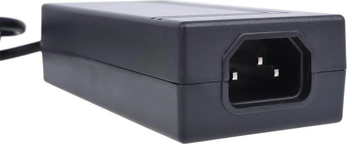 Phobya 70W Netzteil auf 4-Pin Molex, 70W, extern