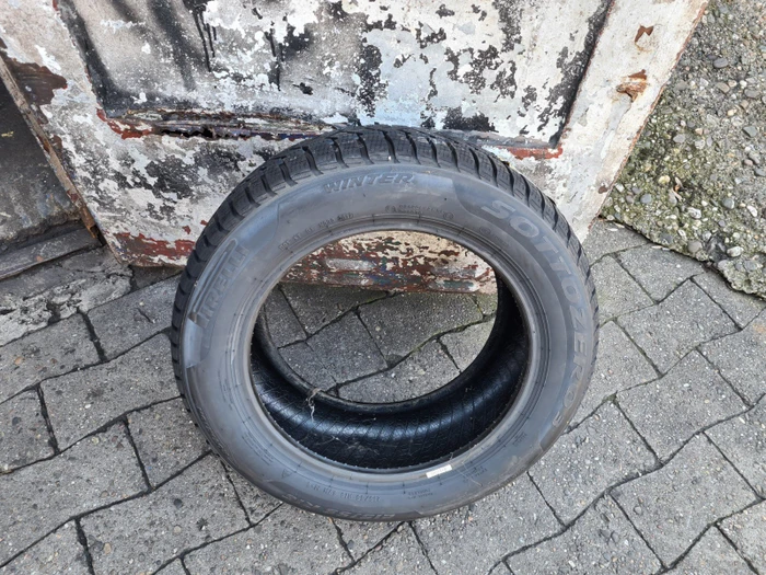 Pirelli Winter Sottozero 3 215/55 R16 97H XL