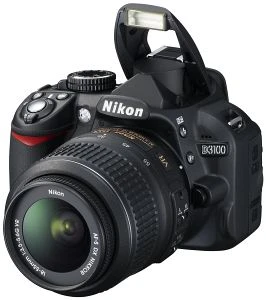 Nikon D3100 schwarz mit Objektiv Fremdhersteller