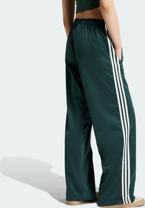 adidas Firebird Loose Trainingshose lang mineral green (Damen)