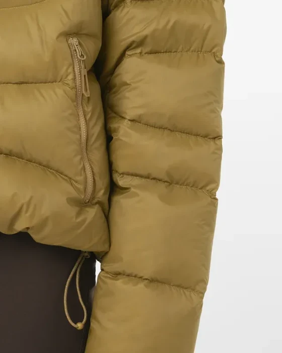 Salomon Outline Novelty Cropped Down Funktionsjacke brilliant olive (Damen)