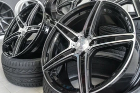Axxion Super Concave AX7 8.0x18 5/112 ET30 (verschiedene Farben)