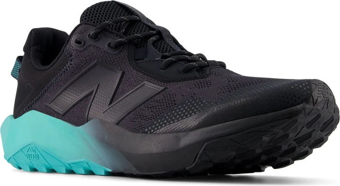 New Balance DynaSoft Nitrel v6 black/cyber jade/phantom (Herren)