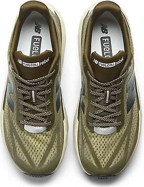 New Balance FuelCell Rebel v5 woodland/shipyard/silver metallic (Herren)