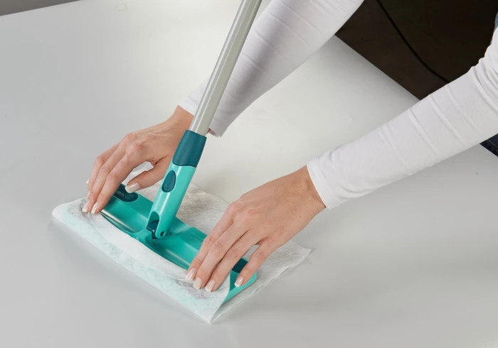 Leifheit Clean & Away Wischer-Bodenplatte mit Click System