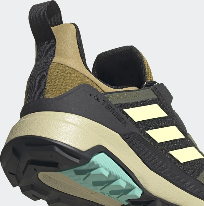 adidas Terrex Trailmaker brown malt/hi-res yellow/halo gold (Herren)