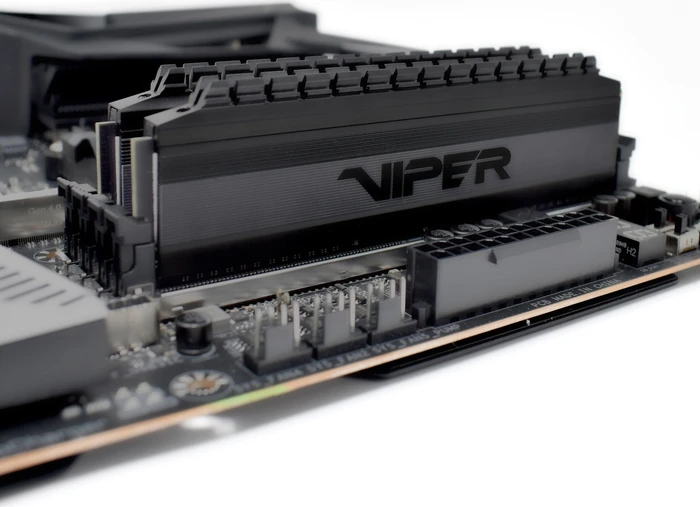 Patriot Viper 4 Blackout UDIMM 32GB Kit, DDR4-3600, CL18-22-22-42