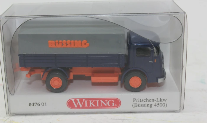 Wiking Pritschen-Lkw Büssing 4500 blau/orange
