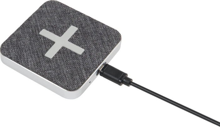 Xtorm Wireless Fast Charging Pad Balance