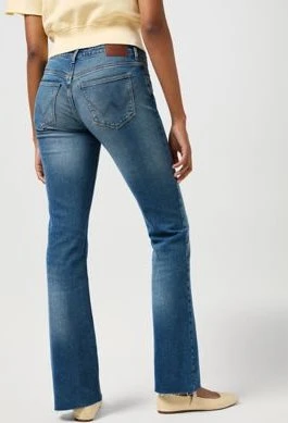 Wrangler Bootcut Jeans filthy sands (Damen)