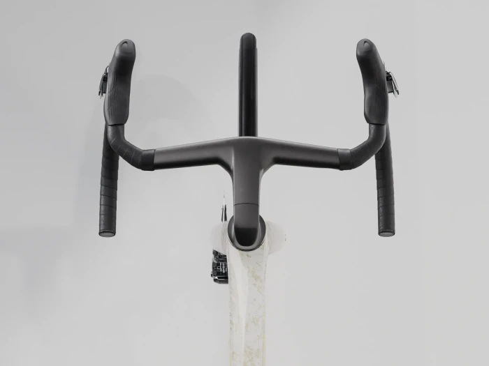 Trek Madone SLR 7 Gen 8 ear white Modell 2025