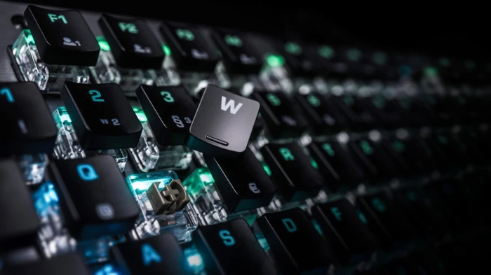 Roccat Vulcan 120 Aimo, grau, LEDs RGB, Titan Tactile, USB, DE
