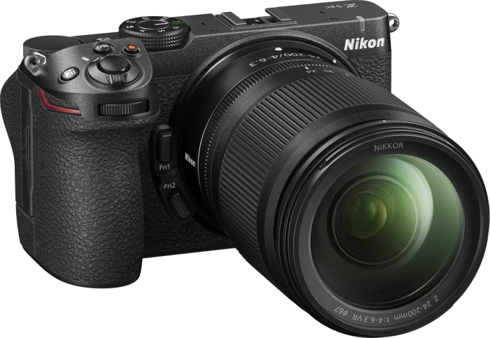 Nikon Z 5IIC schwarz mit Objektiv Z 24-200mm 4.0-6.3 VR