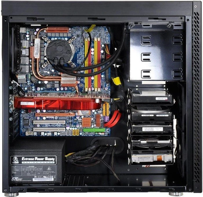 Lian Li PC-A61B schwarz
