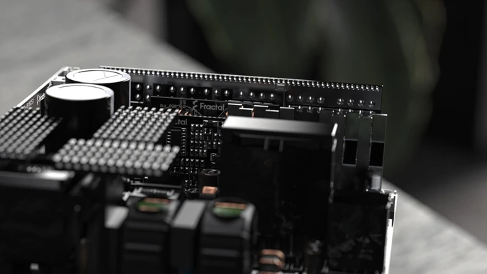 Fractal Design Ion+ 2 Platinum 860W, ATX 2.52