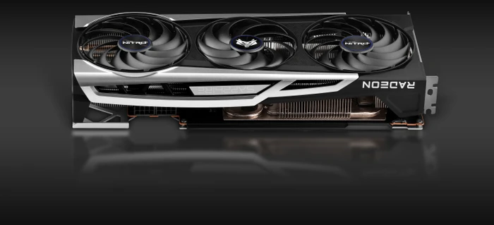 Sapphire Nitro+ Radeon RX 6900 XT, 16GB GDDR6, HDMI, 3x DP, lite retail