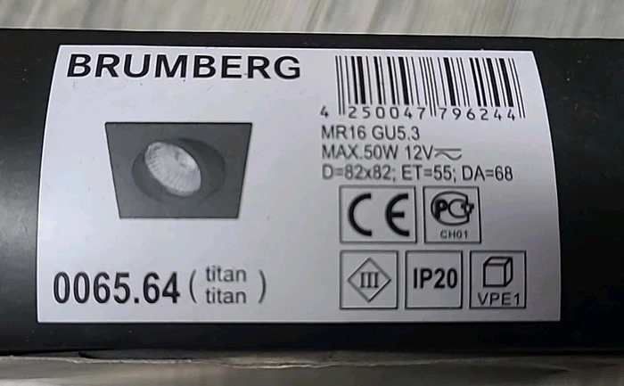 Brumberg GX5.3 Niedervolt Einbauleuchte eckig titan matt