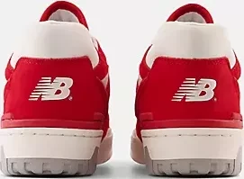 New Balance 550 team red/white/concrete (Herren)