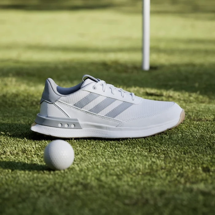 adidas Juniors S2G Spikeless 24 cloud white/halo silver/gum (Junior)