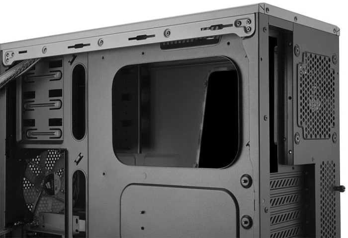Corsair Graphite Series 230T grau, Acrylfenster